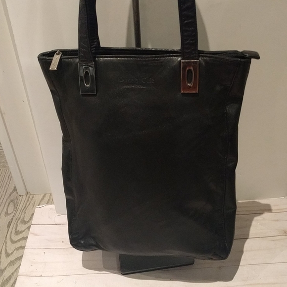 🌸 Beautiful genuine leather bag by Kenneth Cole - Picture 2 of 8